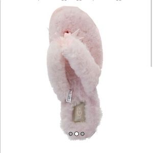 Ugg fluff flip flop